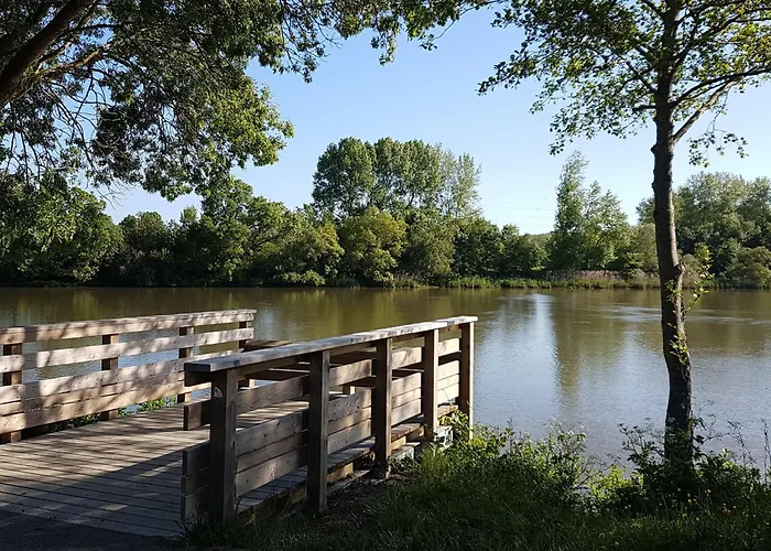 Hébergement de vacances Saint-sébastien-sur-loire, 2 Pièces, 2 Personnes - Fr-1-306-812 *